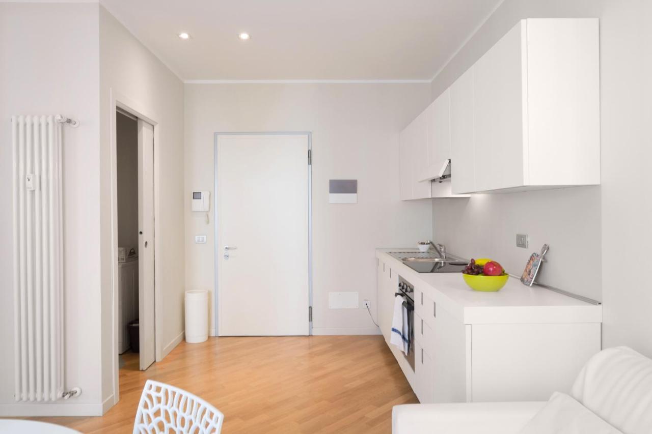 Flats4Rent Green Valley Верона Экстерьер фото